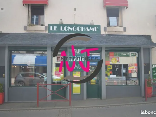 Bar, brasserie, pmu 132 m² CANDE