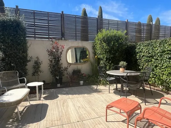 Appartement 2 pièces 161 m²