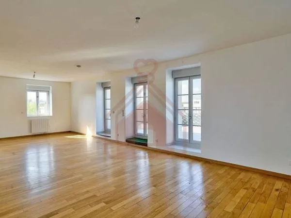 Appartement 4 pièces 94 m²
