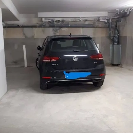 Parking 175 m²