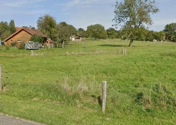 Terrain 929 m²