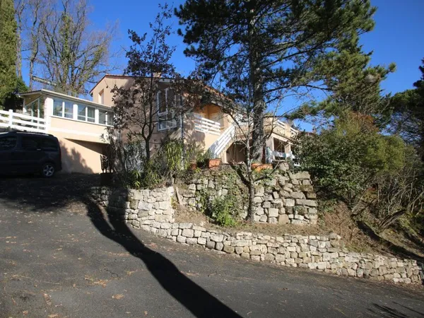 Villa avec Piscine