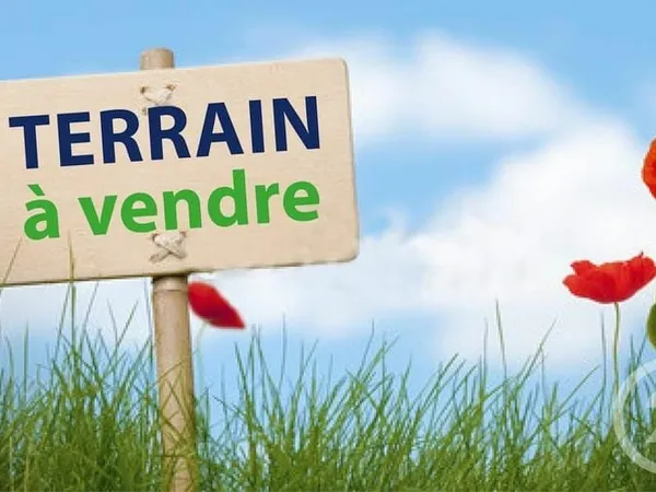 Terrain 674 m²