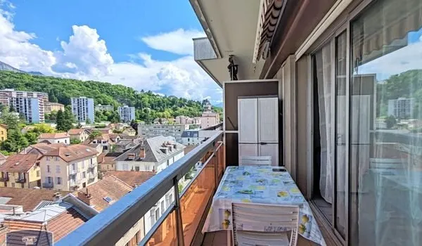 Studio 1 pièce 25 m²
