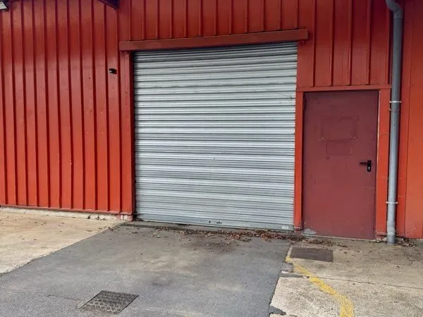 Entrepôt / Local d'activité - 264m2