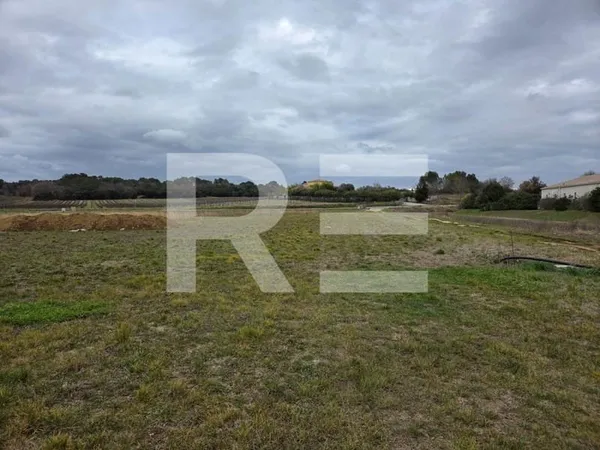 Terrain à bâtir à Castenau-Valence - 1 116 m²