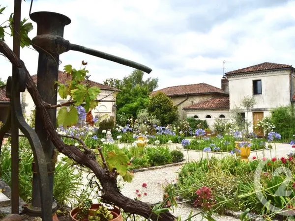 Maison 200 m²