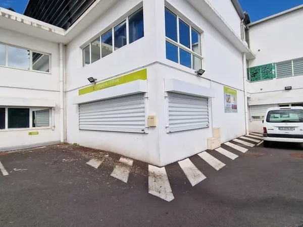 BUREAUX DE 110 M2 MOULIN JOLI LA POSSESSION