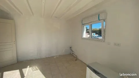 Studio 23 m² avec 2 parkings - Royan - fort potentiel investissement