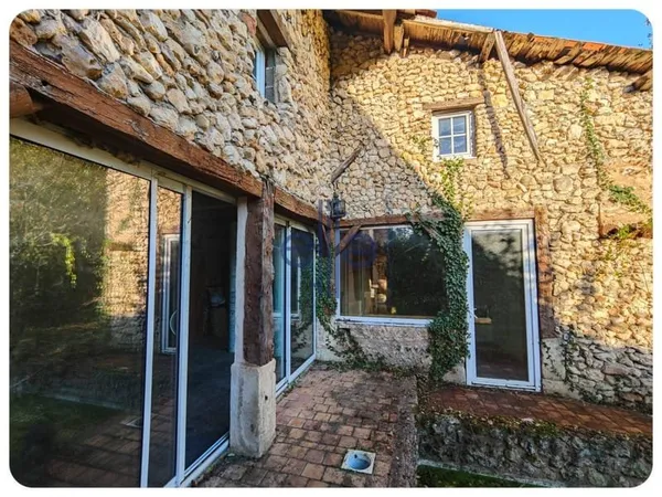 Maison 4 pièces 208 m²