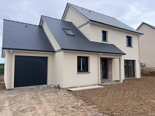 MAISON ETAGE 4 CHAMBRES