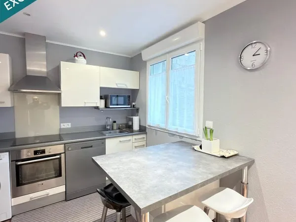 MAISON CLE EN MAINS