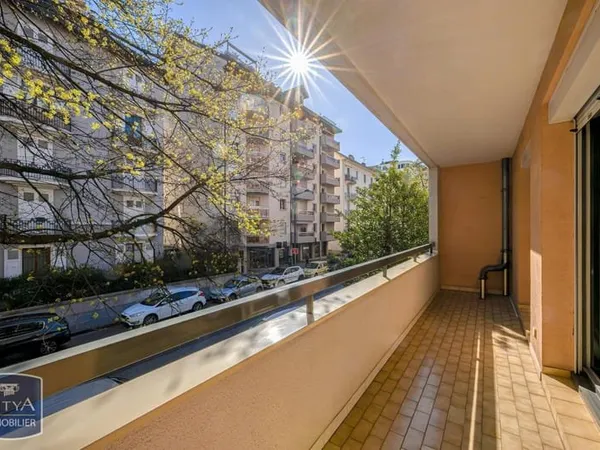 Appartement 4 pièces 92 m²
