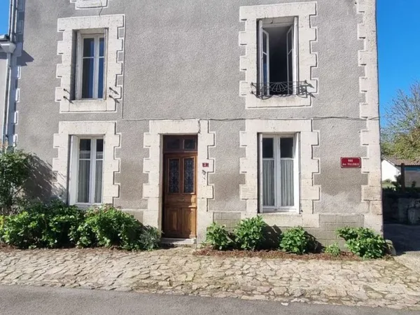 Maison avec jardin