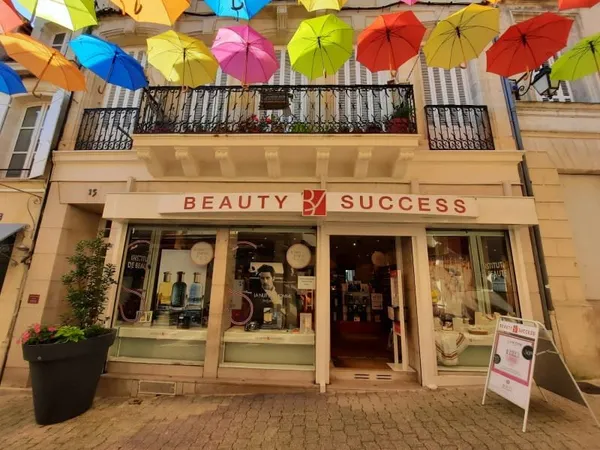 Local commercial 5 pièces 96 m²