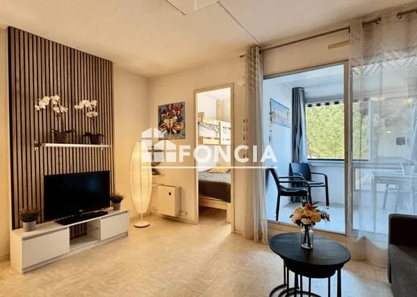 LE CAP D'AGDE, APPARTEMENT STUDIO, CABINE, LOGGIA ET PARKING