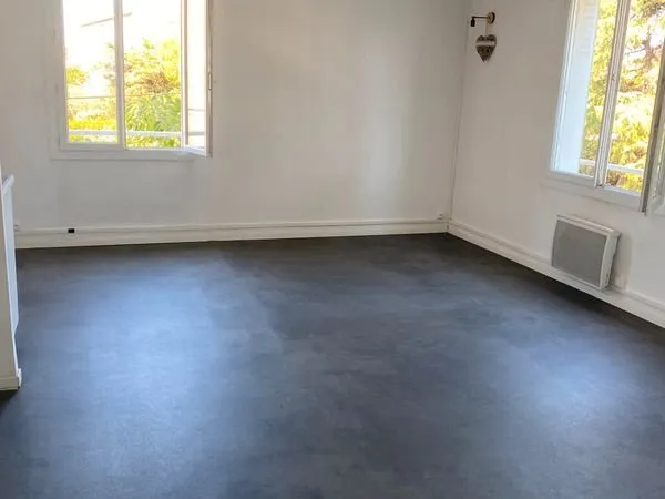 Appartement Location Marseille 2p 53m² 890€