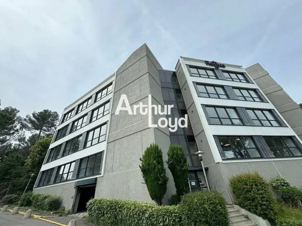 Bureaux 1854 m²