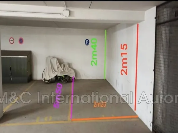 Parking 12 m²