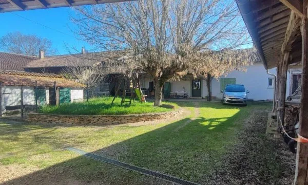 Ferme 4 pièces 131 m²