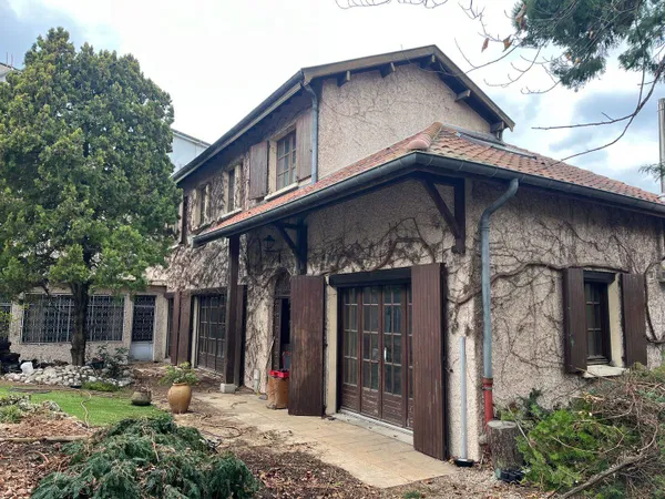 Maison 5 pièces 200 m²