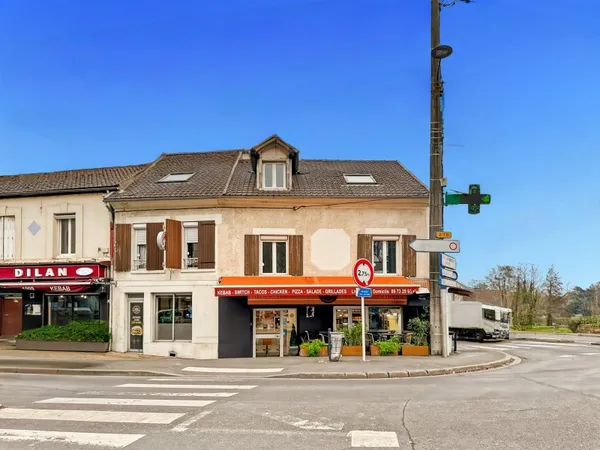 Local commercial 150 m²
