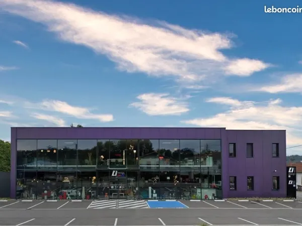 Bureaux 300 m² Pau