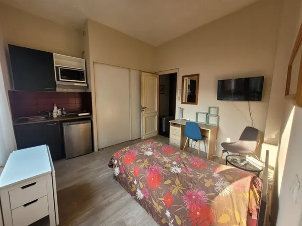 Appartement 1 pièce 14 m²