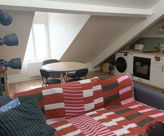 Studio de 24m2 à louer sur Paris 04