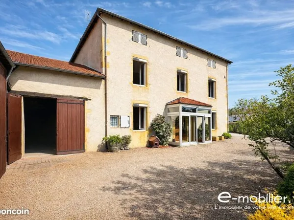 Maison 7 pièces 152 m²