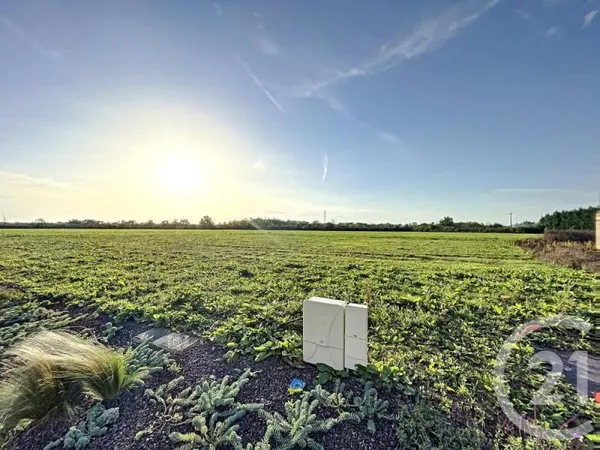 Terrain à bâtir Vente Saint-Gérand-de-Vaux   17740€
