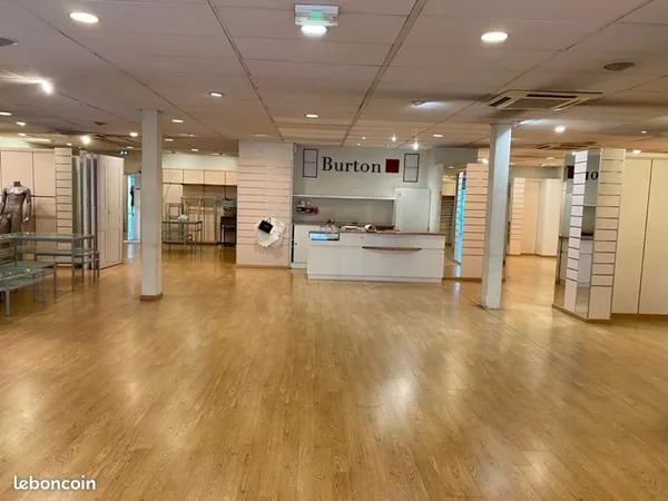 Local Commercial - Hyper Centre St Dizier - 500m2