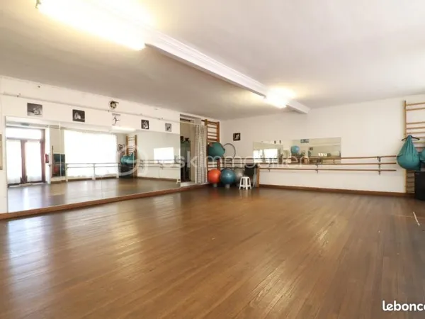 Local commercial 112 m²