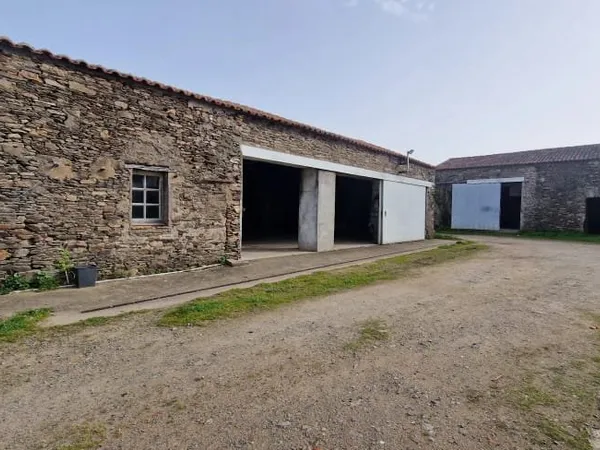 Maison 4 pièces 197 m²