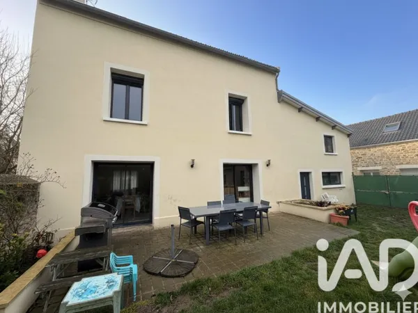 Maison 6 pièces 144 m²