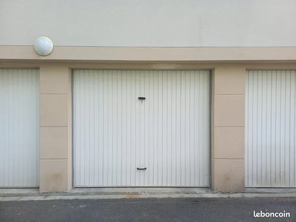 Parking Box fermé