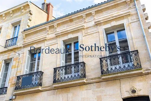 Appartement 4 pièces 82 m²