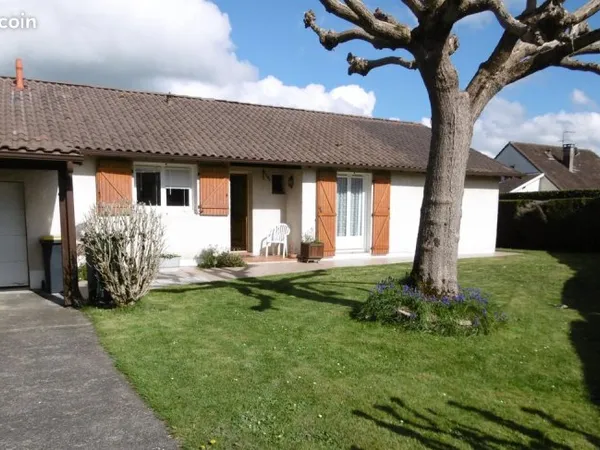 Maison de plain pied - 5 pièces - 101 m²