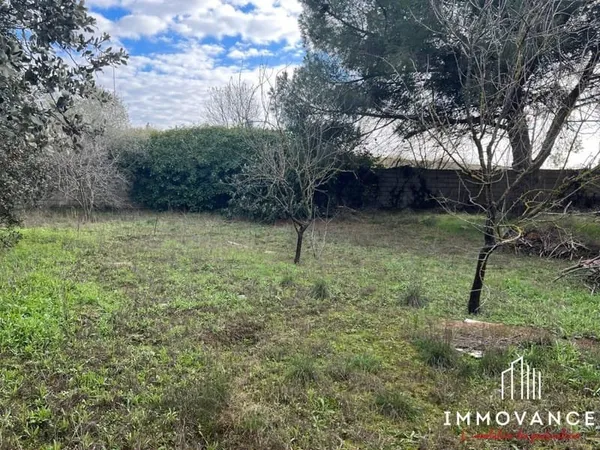 Terrain 360 m²