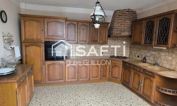 Maison 6 pièces 117 m²