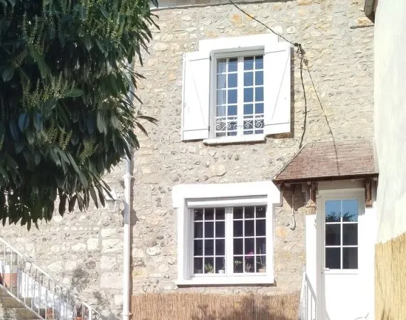 Belle maison ancienne 110m² 5 pièces Gommecourt Clachalôze