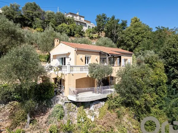 Maison 5 pièces 130 m²
