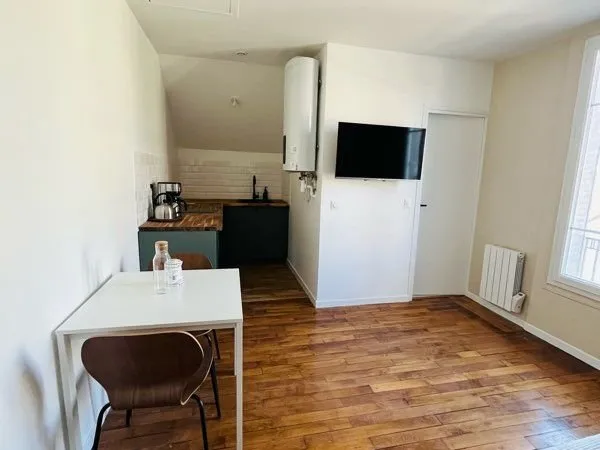 Studio meublé neuf avec jardin partagé - La Courneuve proche Paris (20 m²)