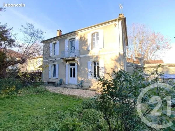 Maison 5 pièces 174 m²