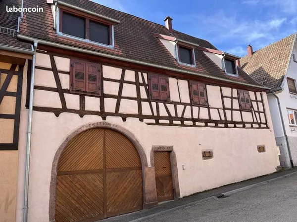 Maison 10 pièces 242 m²