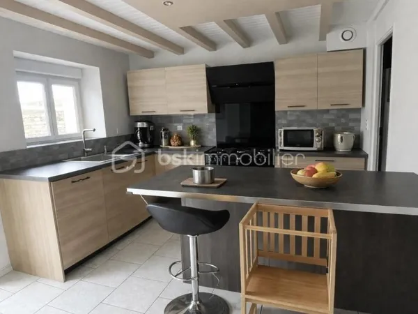 Maison 6 pièces 167 m²