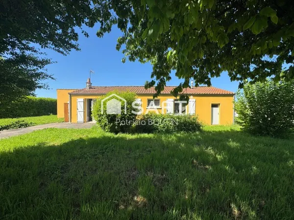 PAVILLON PLAIN PIED 4 CHAMBRES PISCINE ET GARAGE !