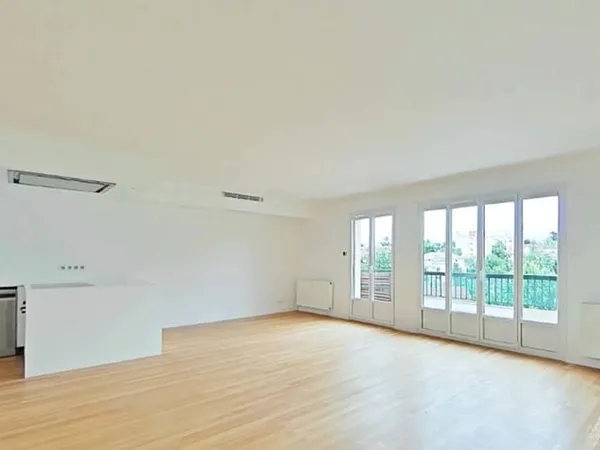 Appartement Rueil Malmaison 4 pièce(s) 103m²