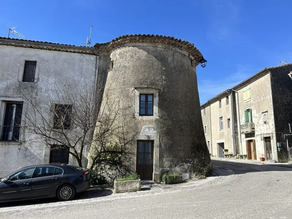 Maison de village de 53 m2 avec beaucoup de cachet situé au