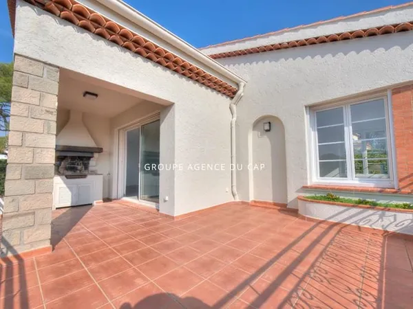 Appartement Saint Raphael 5 pièce(s) 122 m2
